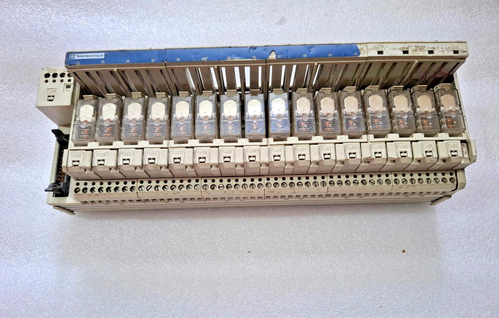 ABE7P16T318 VDC LOGIC I/O MODULE