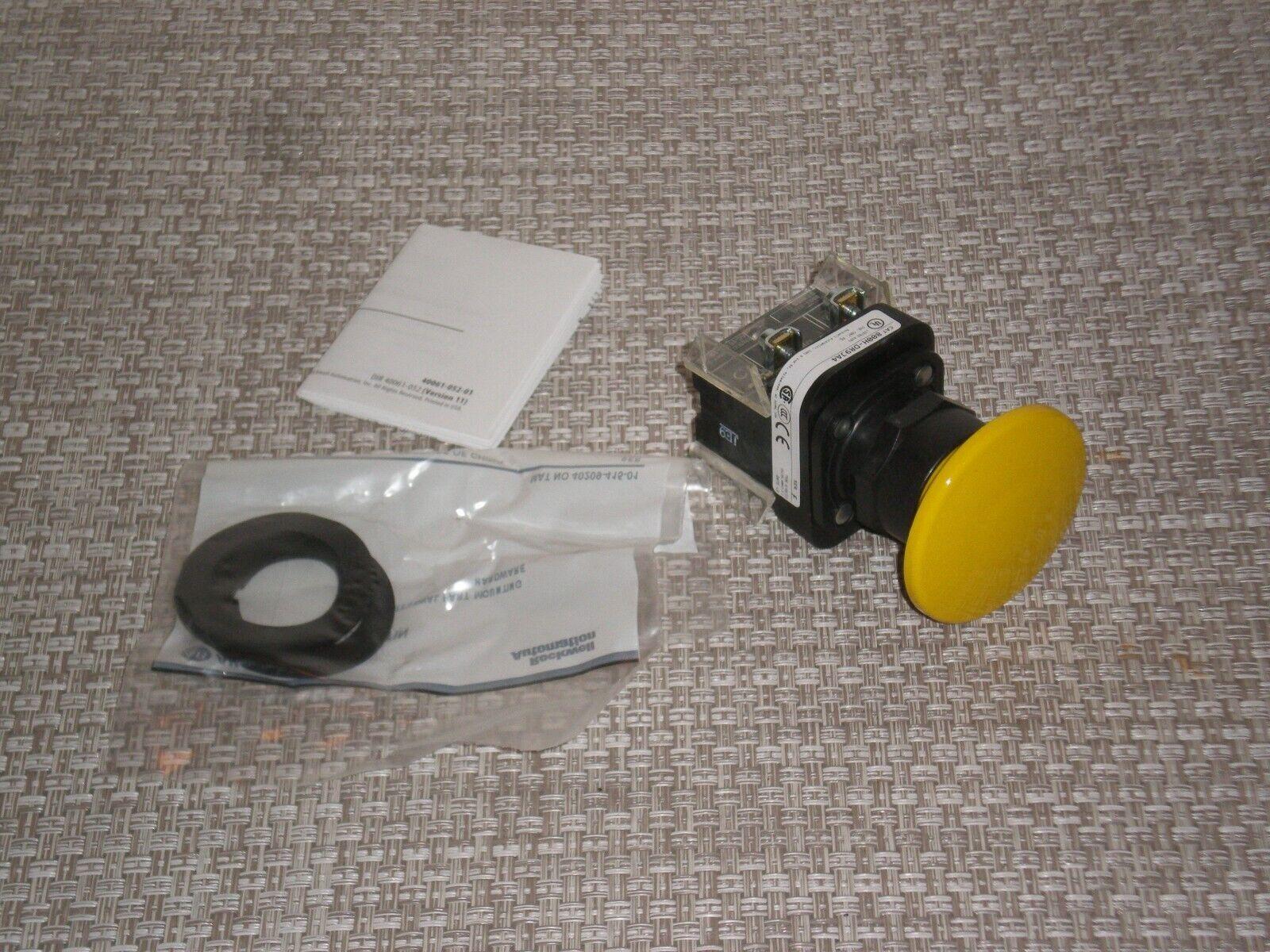 800H-DR9JA4 Ser 30mm Momentary Push Button Yellow Mushroom