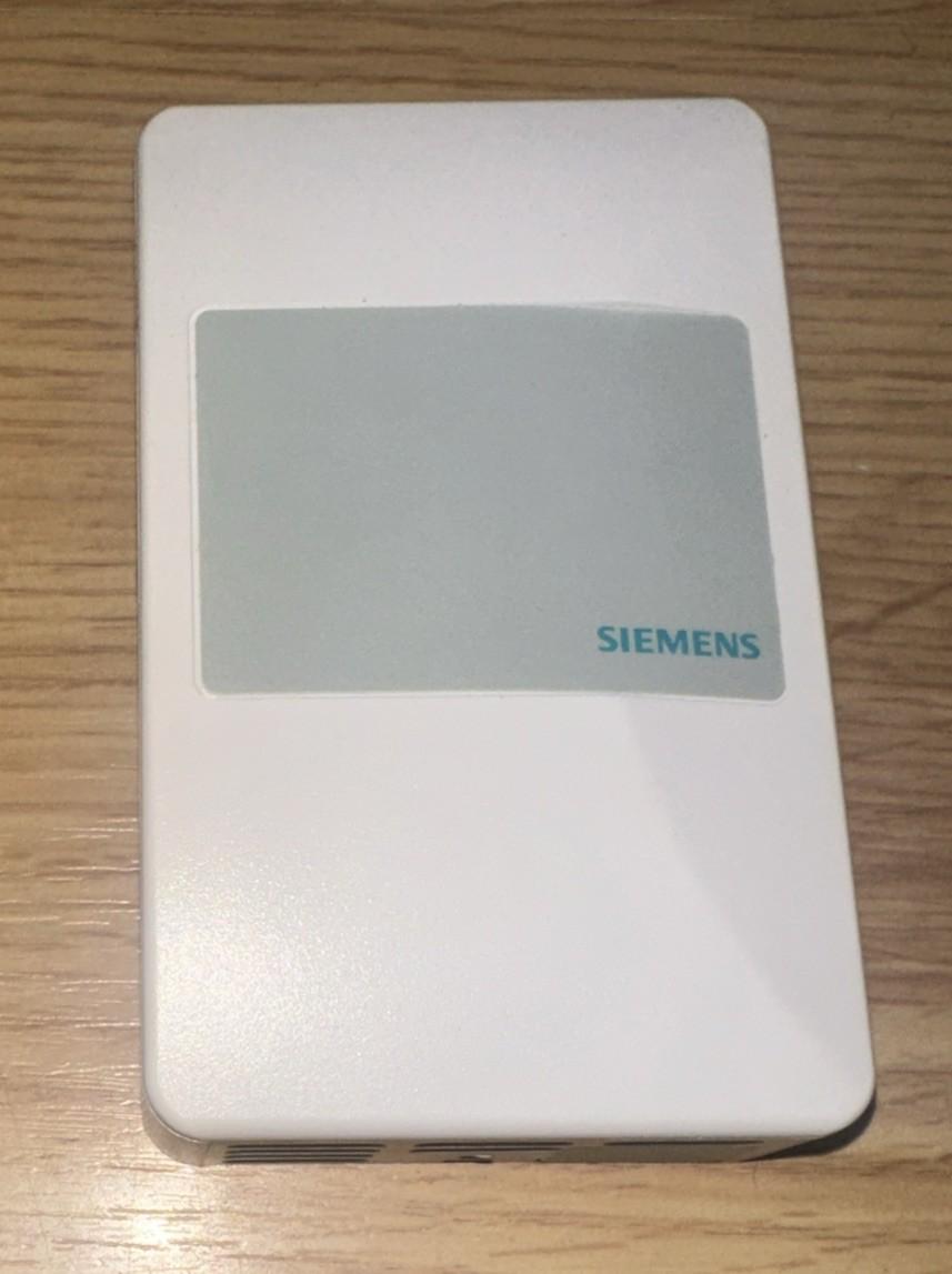 QFA32SS.EWSN Temperature/Humidity Sensor QFA3212.EWSN