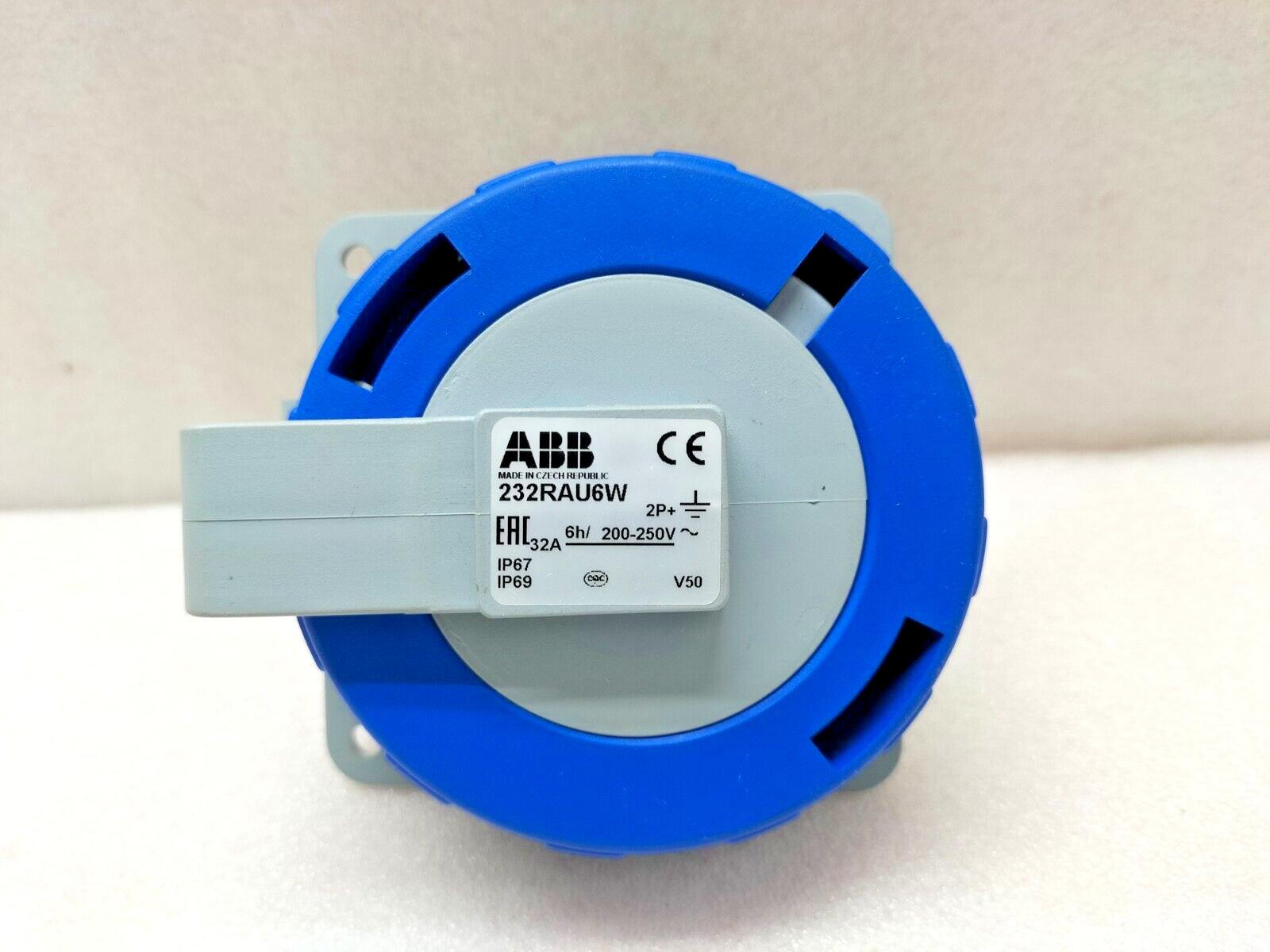 232RAU6W ANGLED PANEL SOCKET UNIFIED FLANGE 2CMA166948R1000
