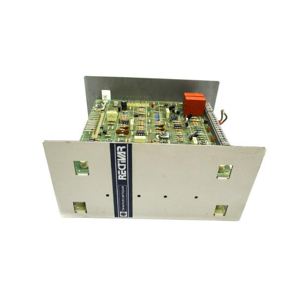 VA4D006M 220V 8A UNMP