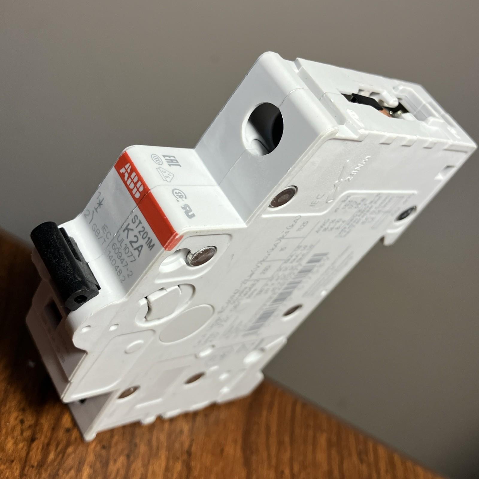 ST201M K2A UC 2A Circuit Breaker, O20 2B 1B 00 6B