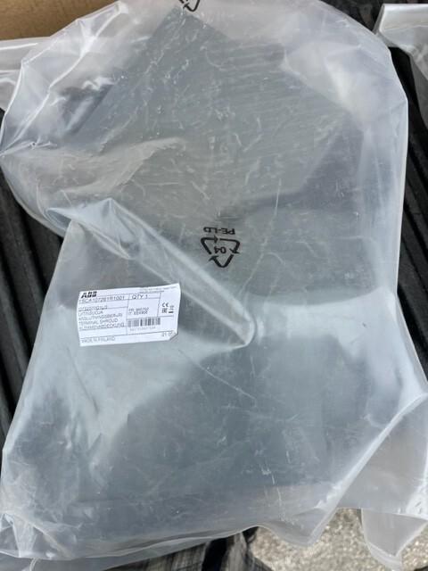 OTS2500G1L/3 OTS Terminal Shroud, For Use With OT2000-2500