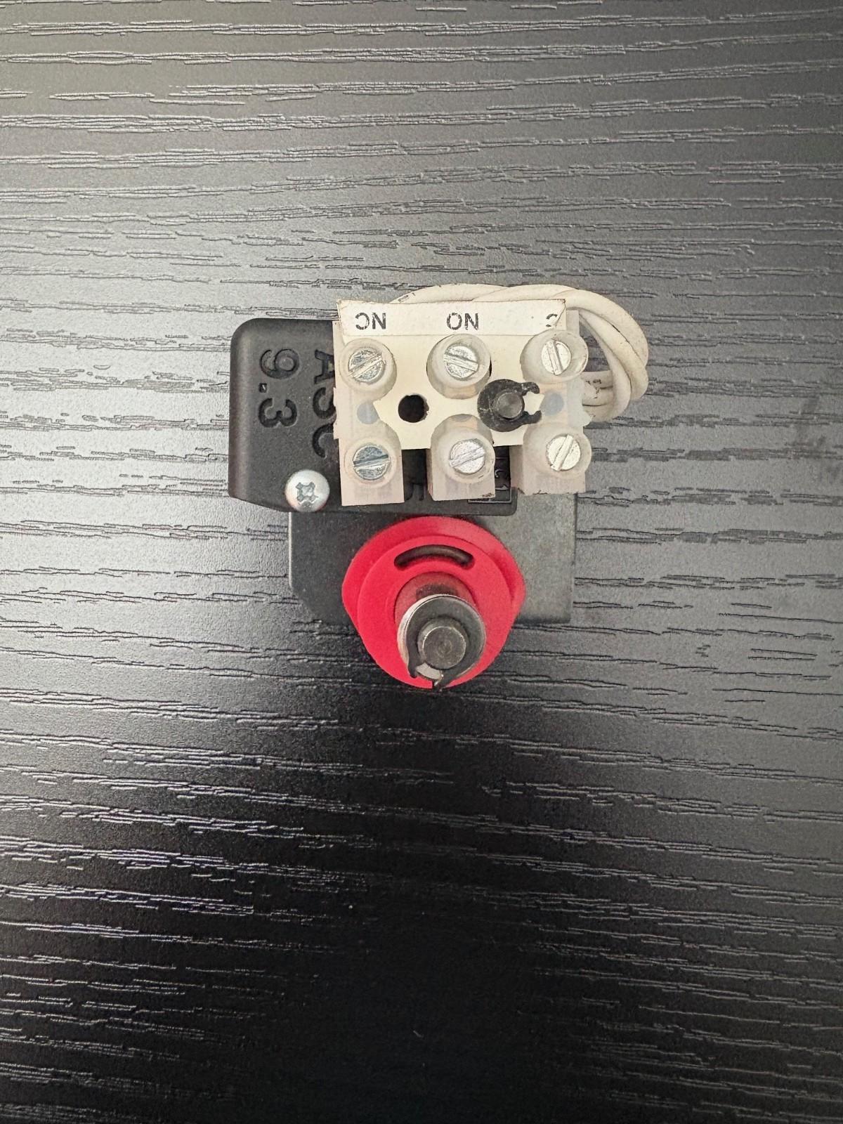 SKD62UA HYDRAULIC ACTUATOR