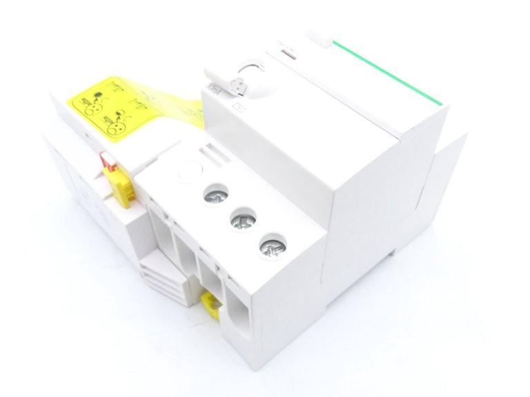 A9Q41325 CIRCUIT BREAKER