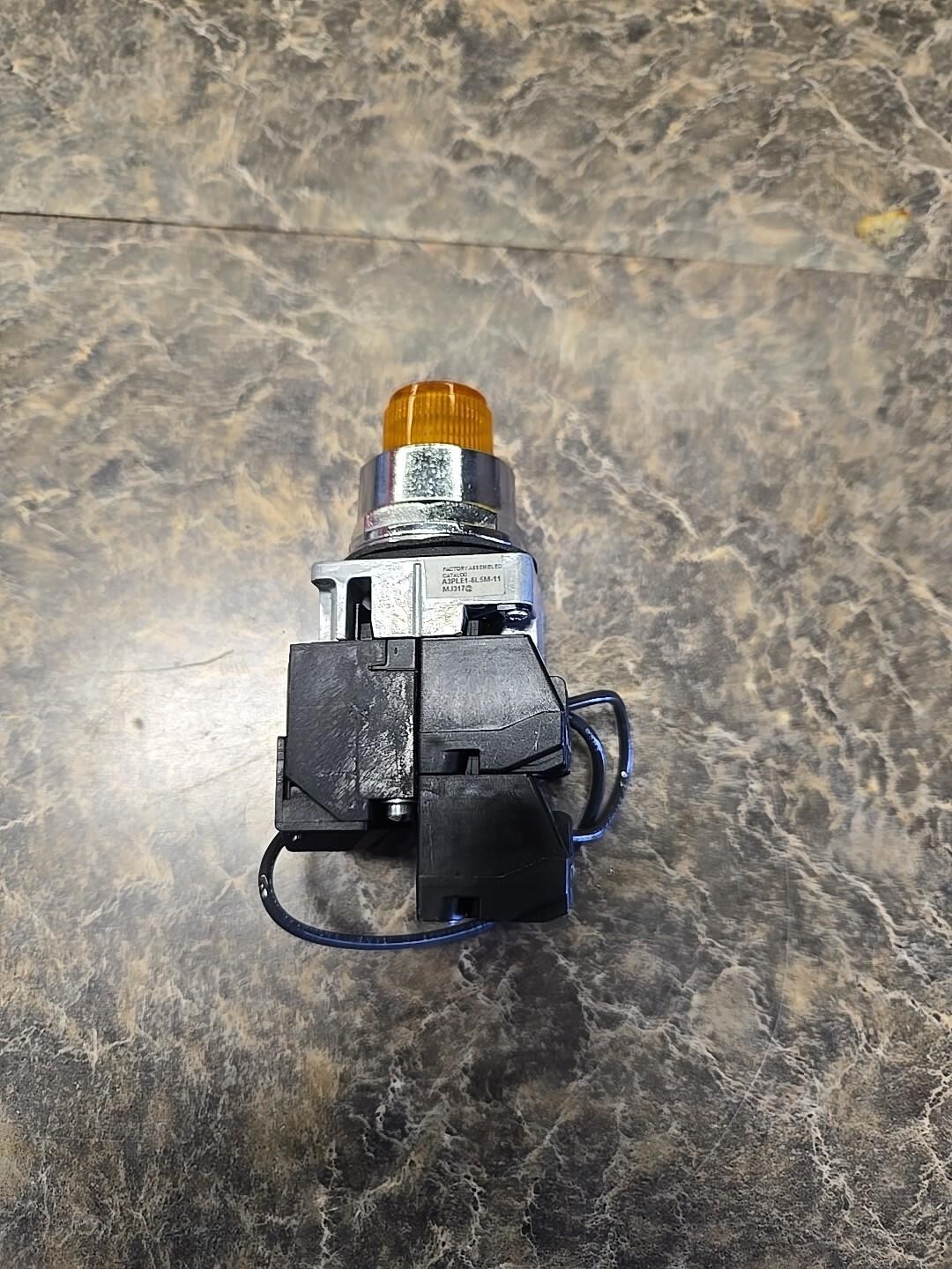 A3PLE1-6L5M-11 Oil Tight 120V LED Pilot Light, oil tight,