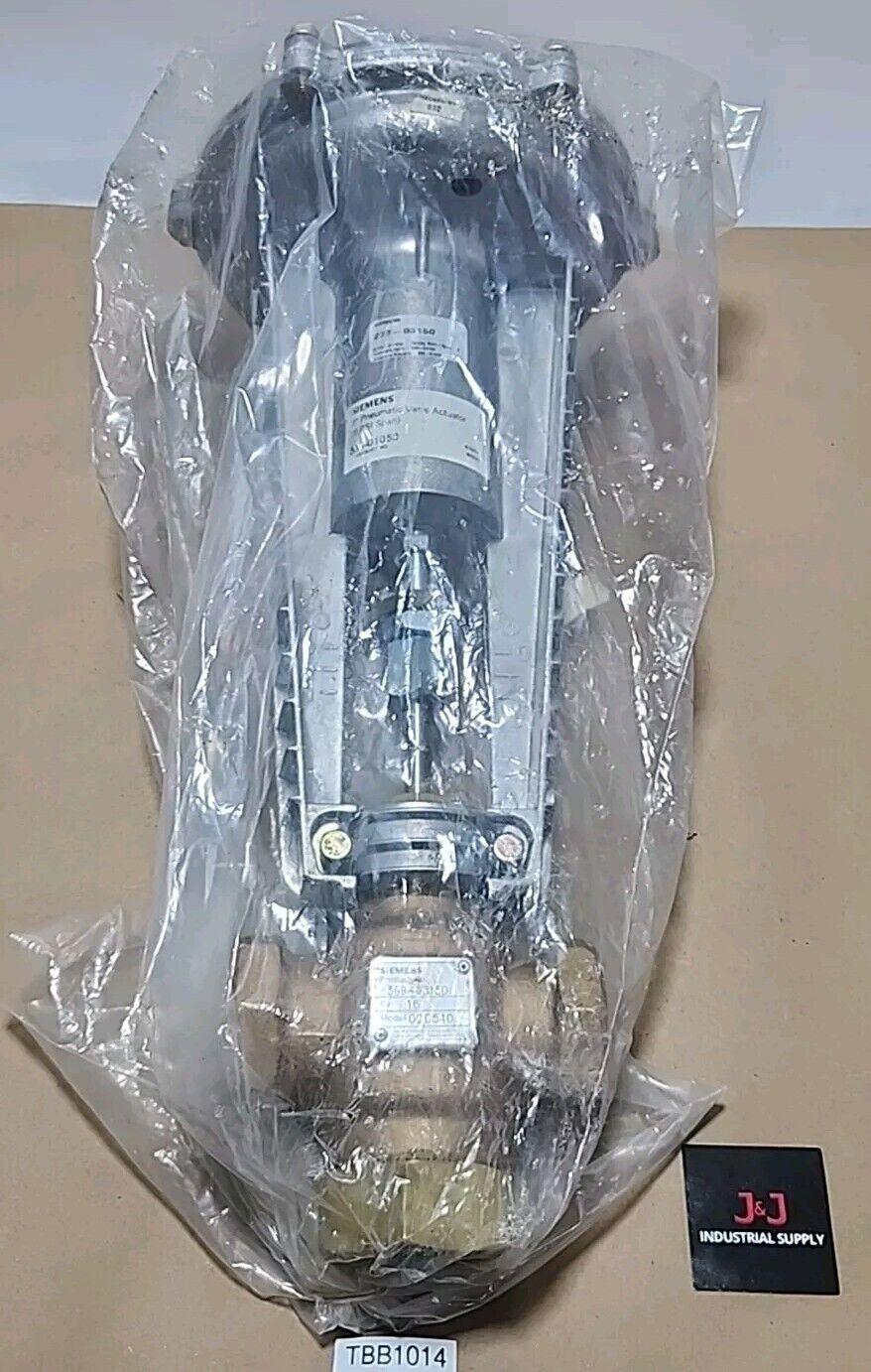 599-03150 3-Way 1-1/4" Flowrite Valve, Cv16, Stainless Steel Trim,