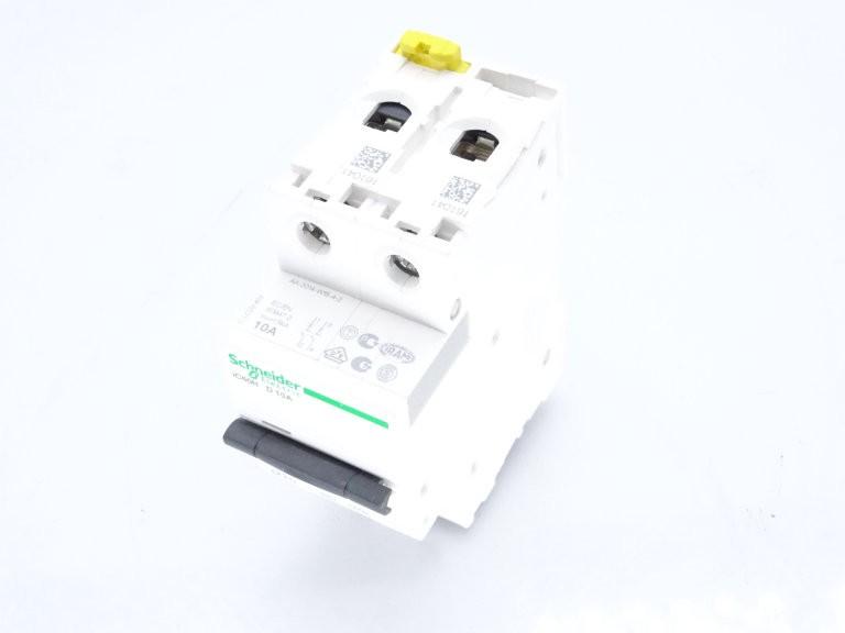 A9F85210 10A 400V NSNP