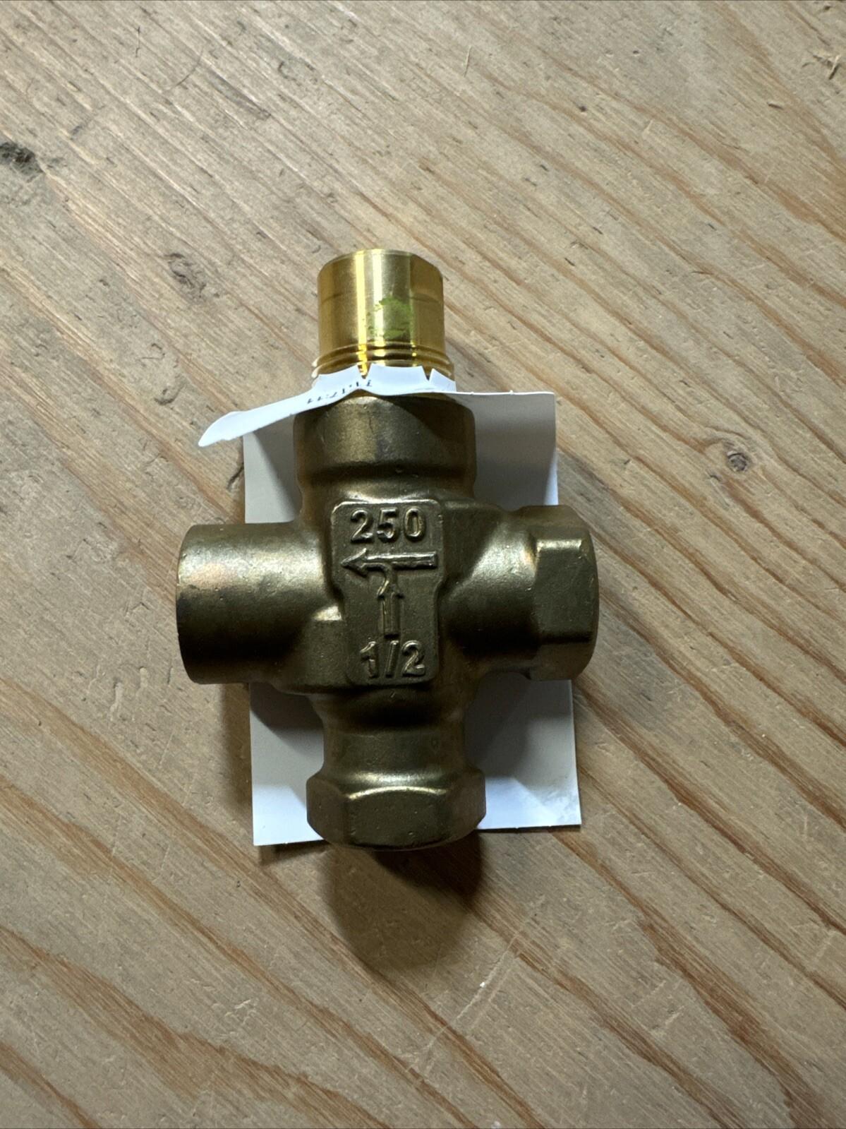 3-Way Globe Valve 599-01137