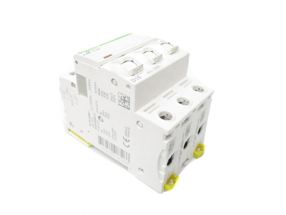 A9F85316 16A 400V NSNP