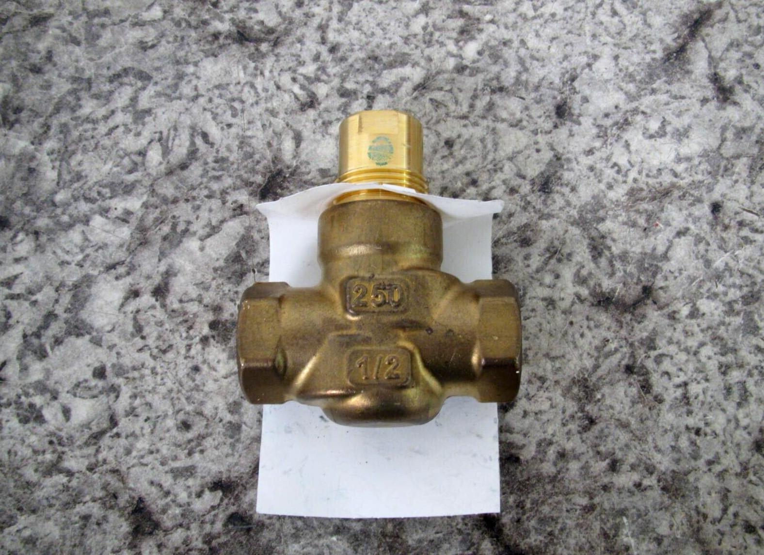 599-02002 1/2" brass valve, NC, Flow 0.63 Cv 0.54 Kvs), 10-15 psi
