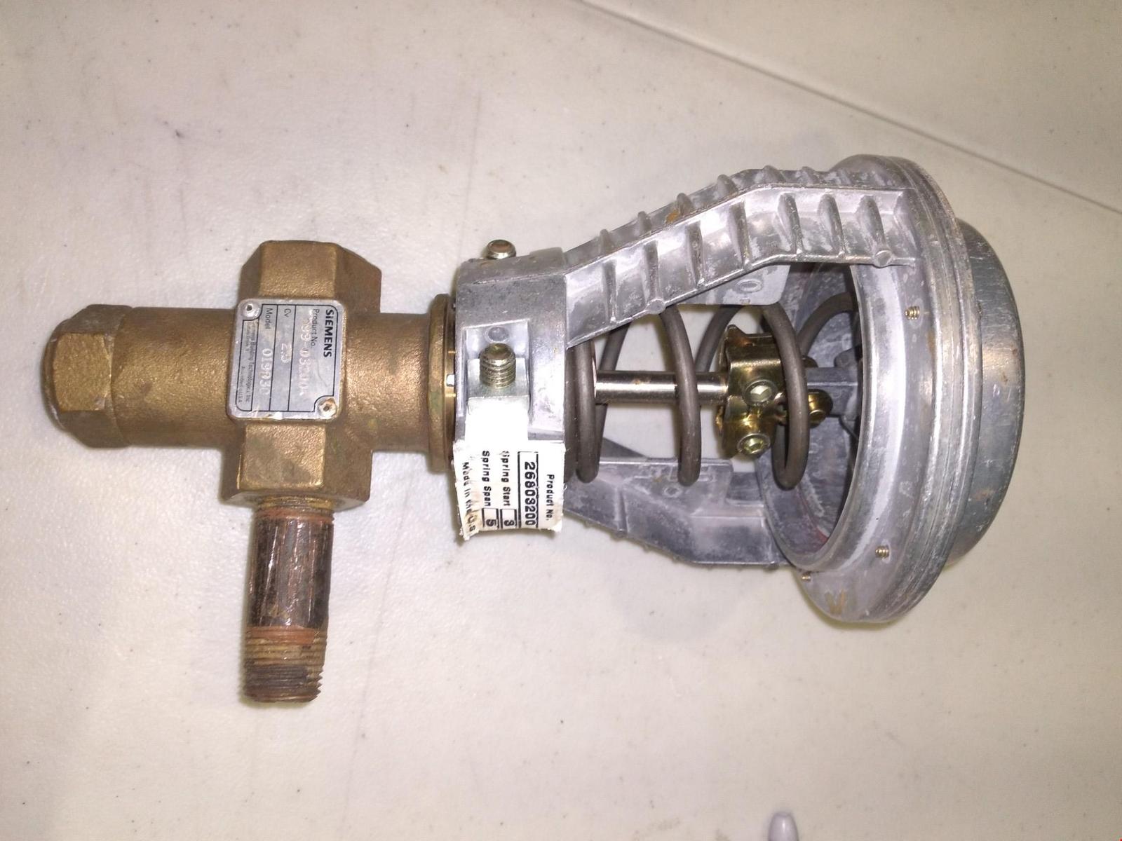 268-03200 Mixing Valve With 4" Actuator And 1/2" NPT 3-way Brass Valve