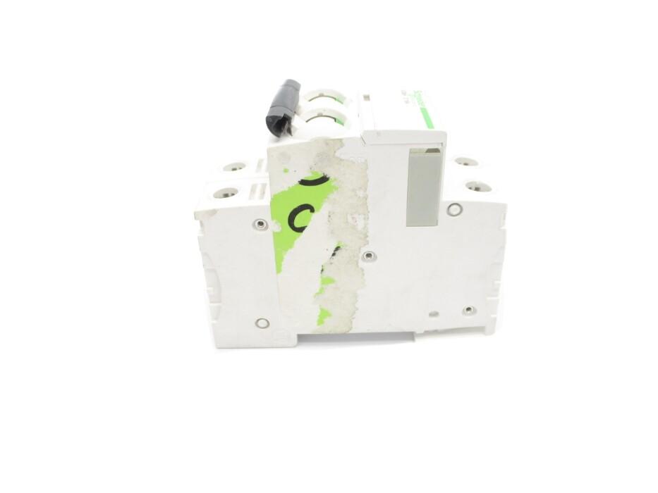 A9F85216 16A 400V UNMP