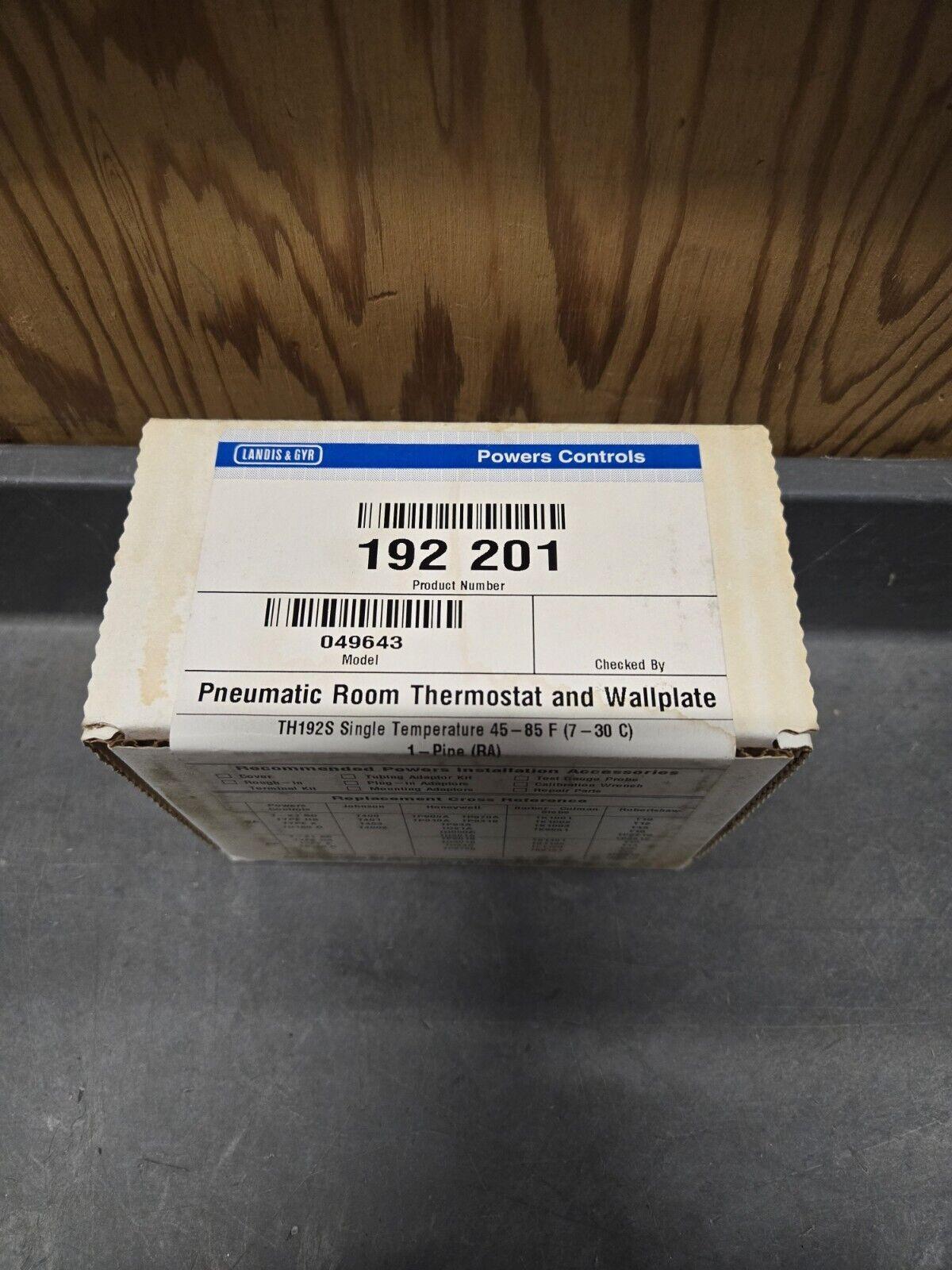 192-201 Pneumatic Thermostat Old Stock*