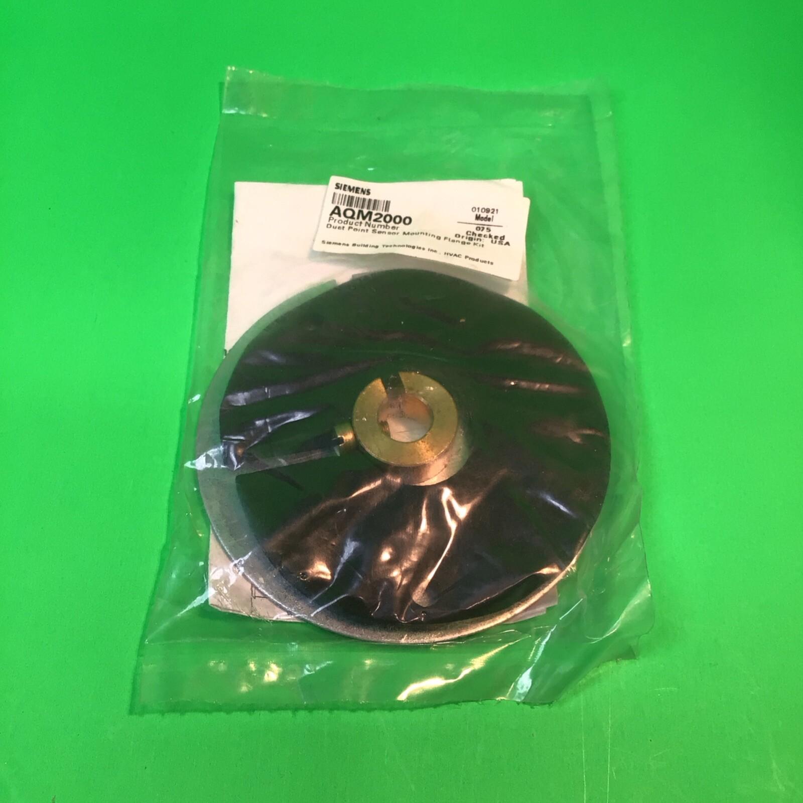 AQM2000 Duct Point Sensor Mounting Flange Kit