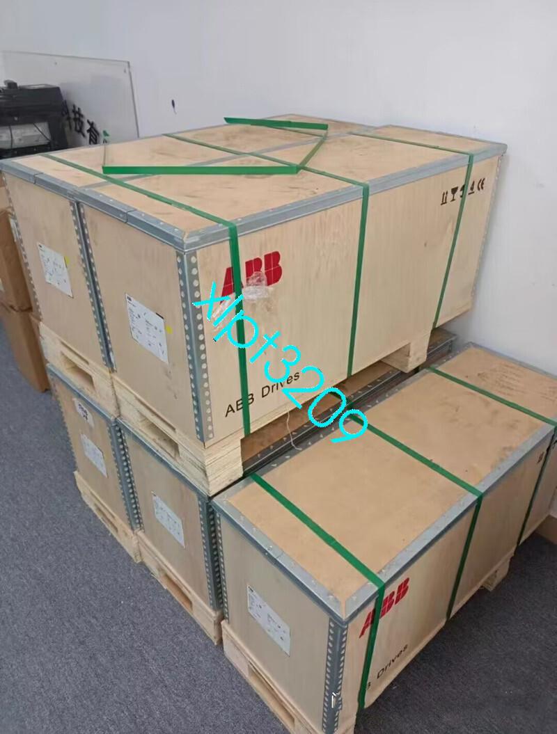 ACS800-01-0165-3+P901 Inverter In Box