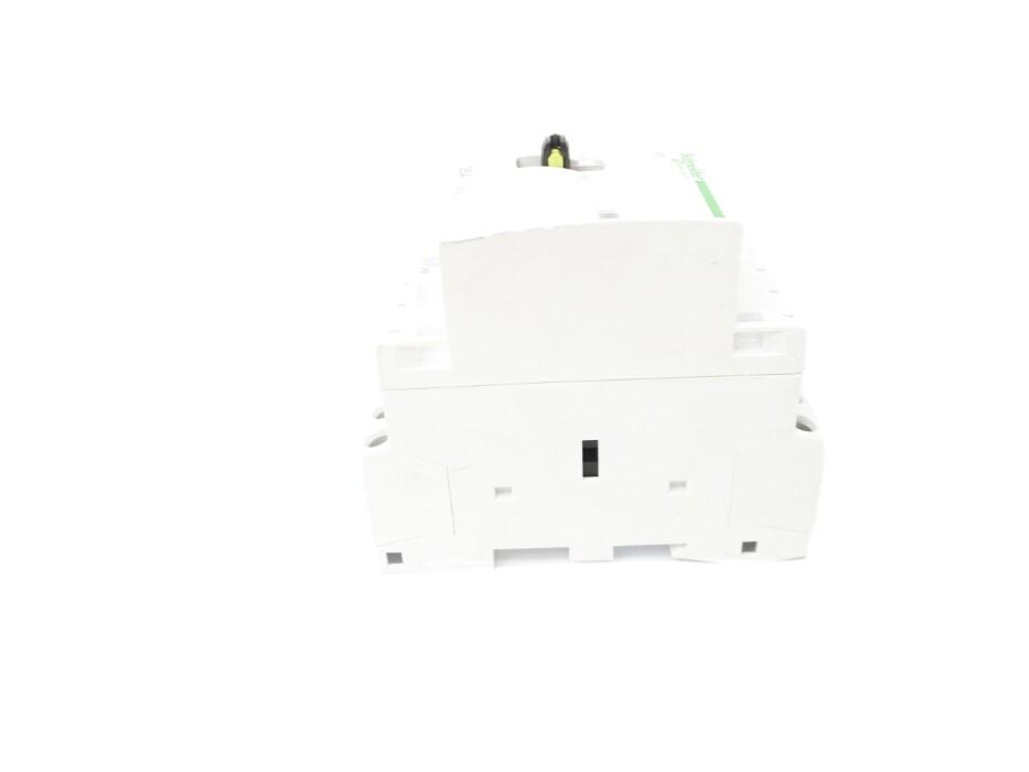 A9C21834 25A 220/240V NSNP