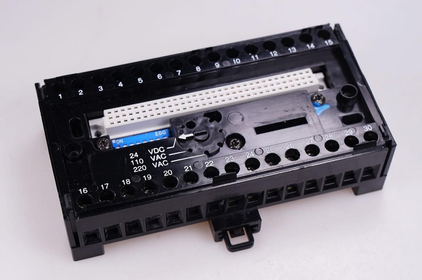 PROCONTIC CS31 ECZ Module Carrier 24VDC, 110VAC, 220VAC