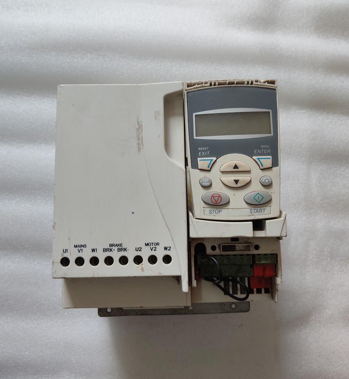 Drive ACS355-03E-12A5-4 PLC