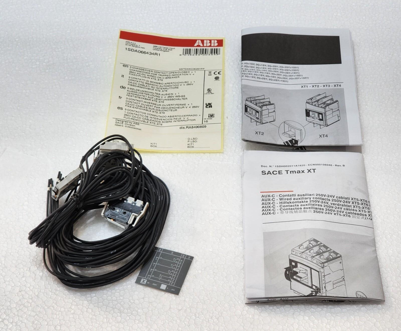 KXTDAXC3QSYFP AUX-C 3Q Circuit Breaker fixed-plug-in 1SY 250 XT2.