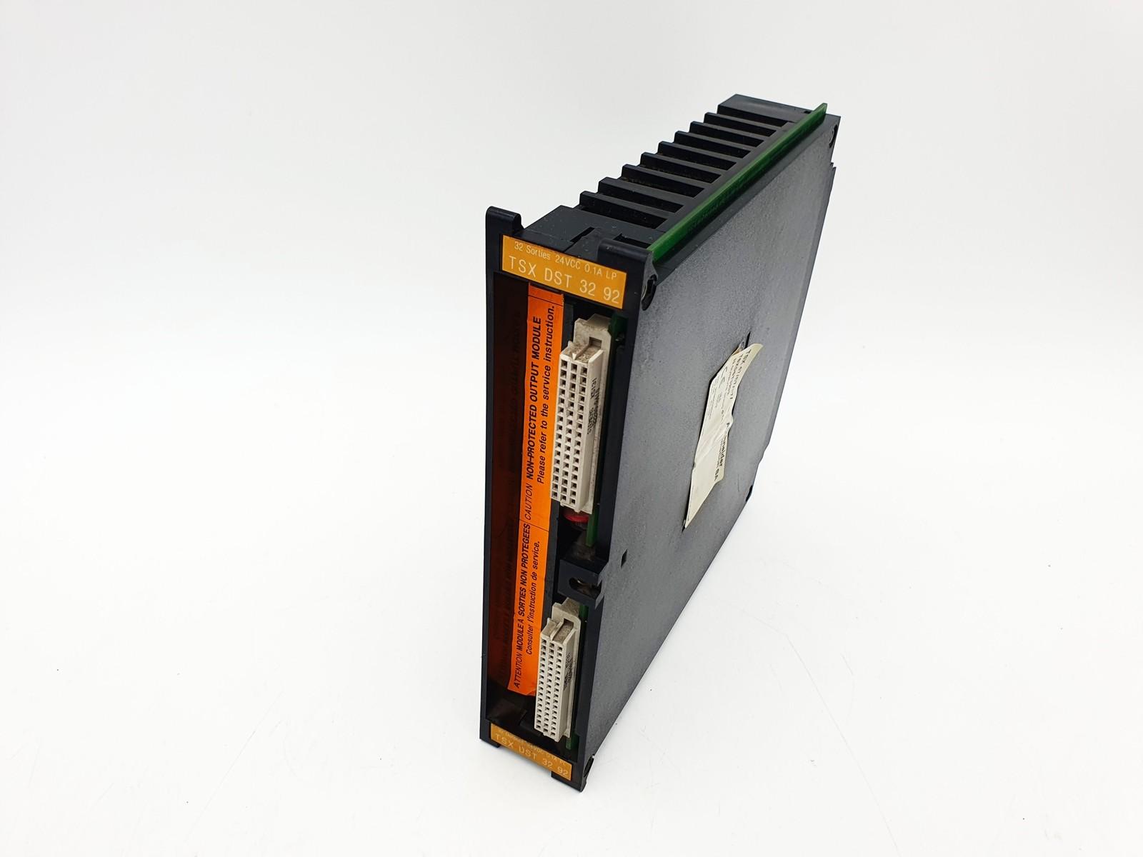 SCHNEIDER TSXDST3292 TSX DST 32 92