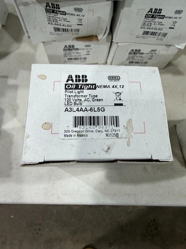 A3L4AA-6L4G Oil TightGreen Pilot Light 120V AC, LED W601