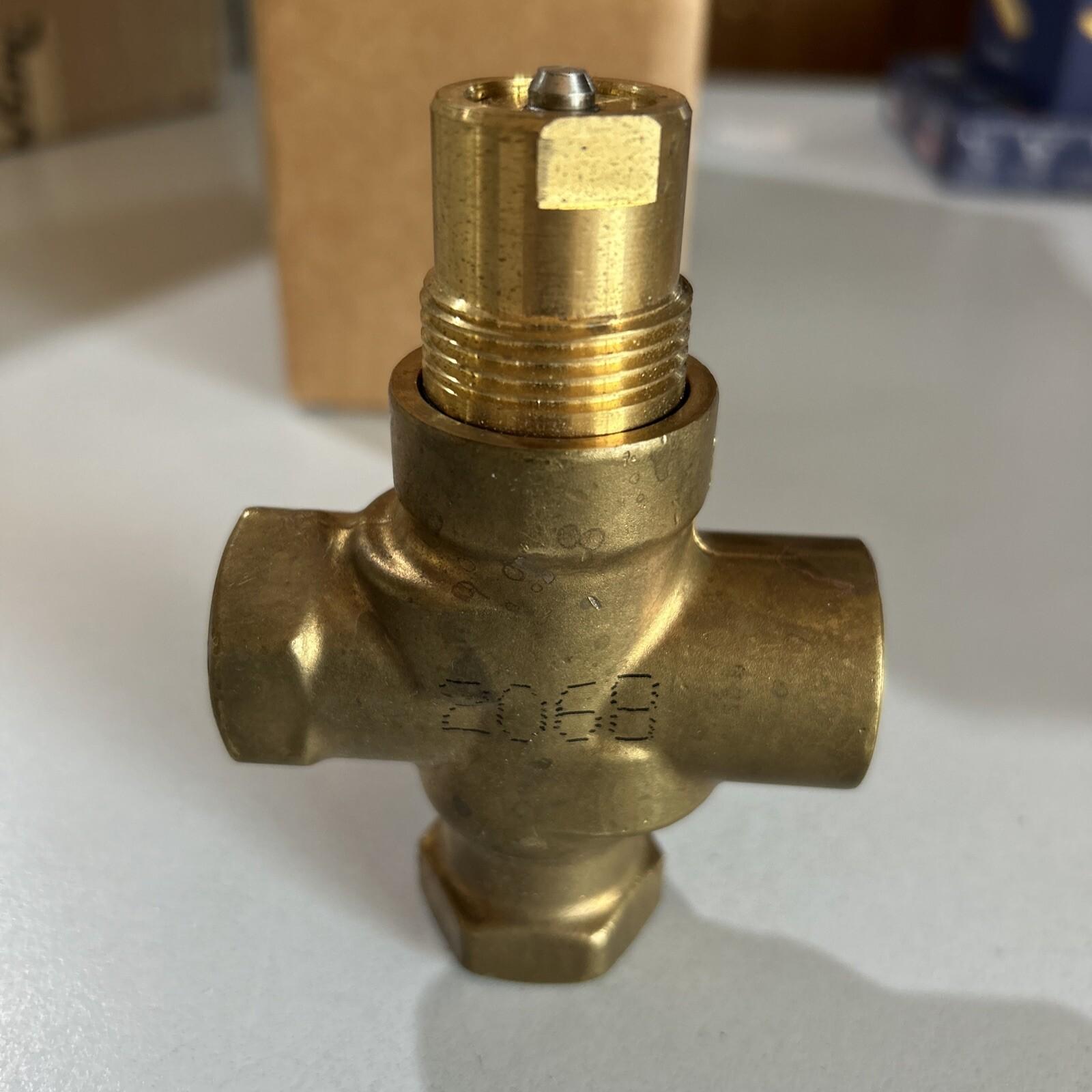 599-02068 1/2" 3-Way N/O Brass Globe Valve Body, Female Female 2.5 Cv
