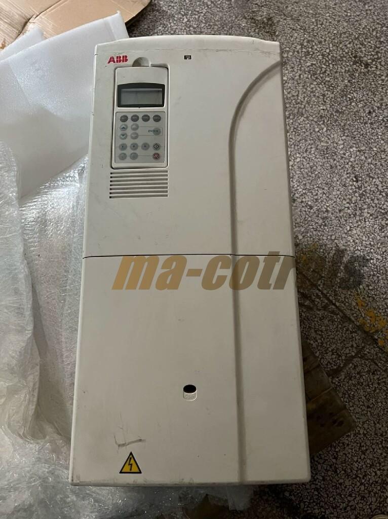 ACS800-01-0205-3+P901+R712 Inverter 160KW ACS800-01-0205-3+P901+R712