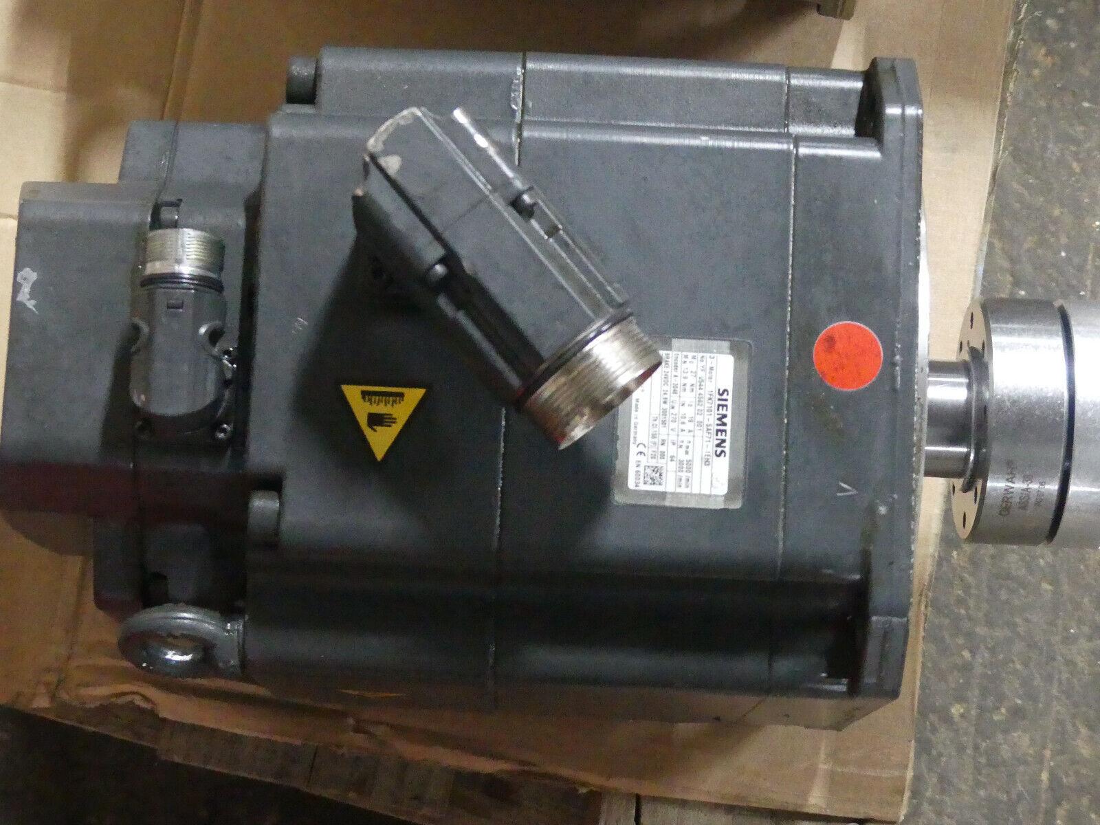 servo motor 1FK7101-5AF71-1EH3 see pictures