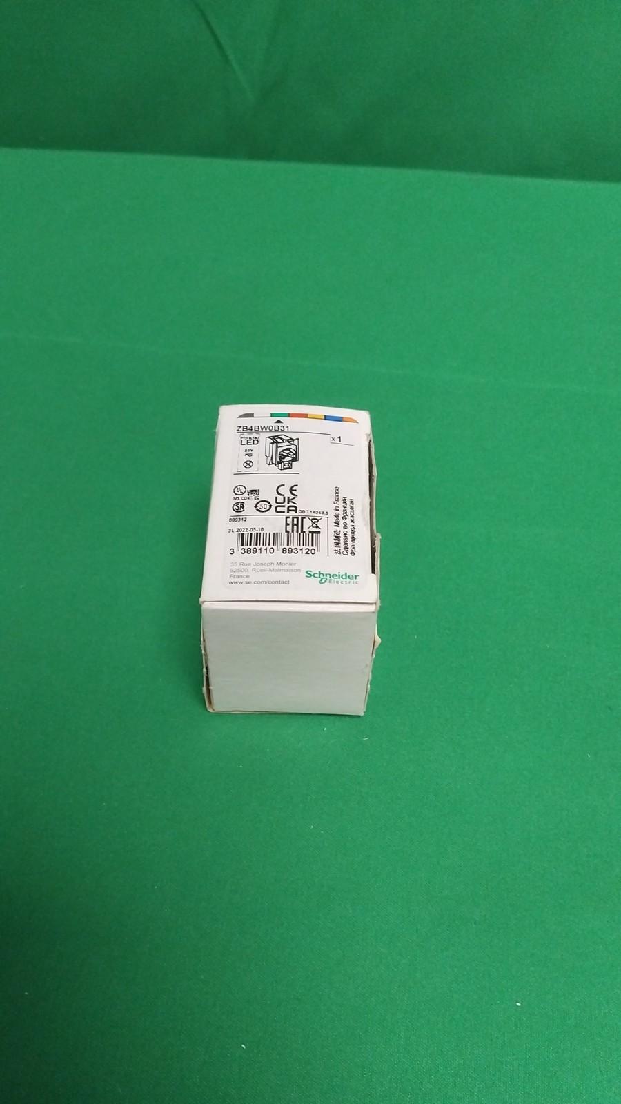 Schneider Electric Harmony XB4 LED Button 24V Green Metal 1 NO