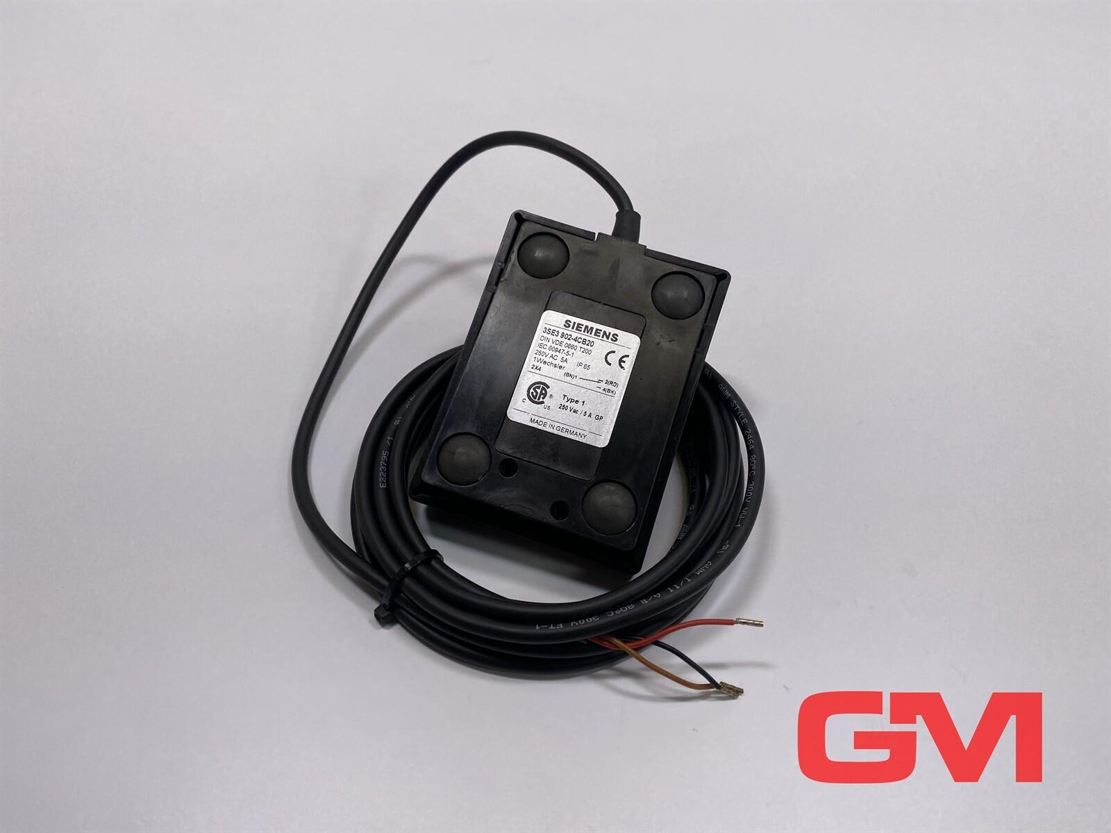 FOOT SW, MOMENT, 1-PEDAL, 1 CO CONTACT