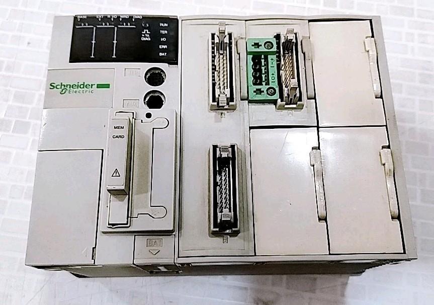 Schneider Electric TSX Micro 37 21/22 PLC