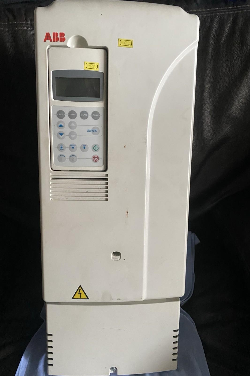ACS800-01-0025-3+E200 Test OK Parfait État