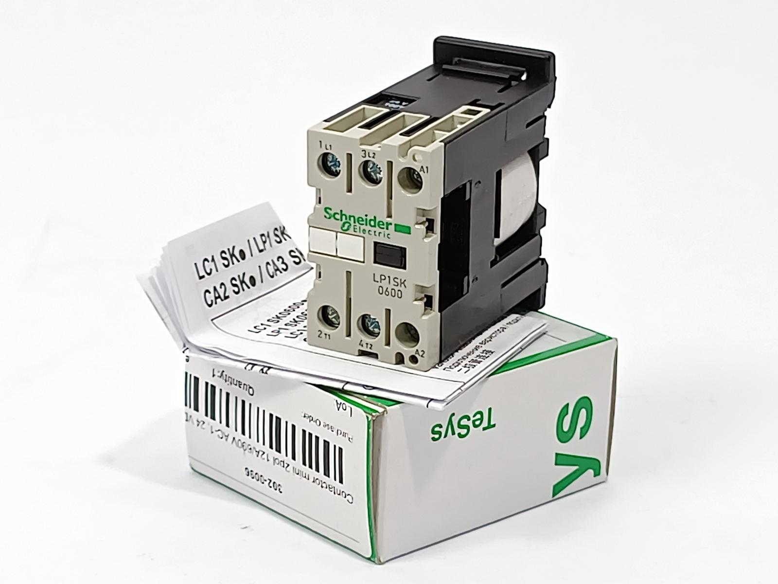 mini contactor, TeSys SK, 2P(2NO), AC-1, 690V 12A, 24V DC coil
