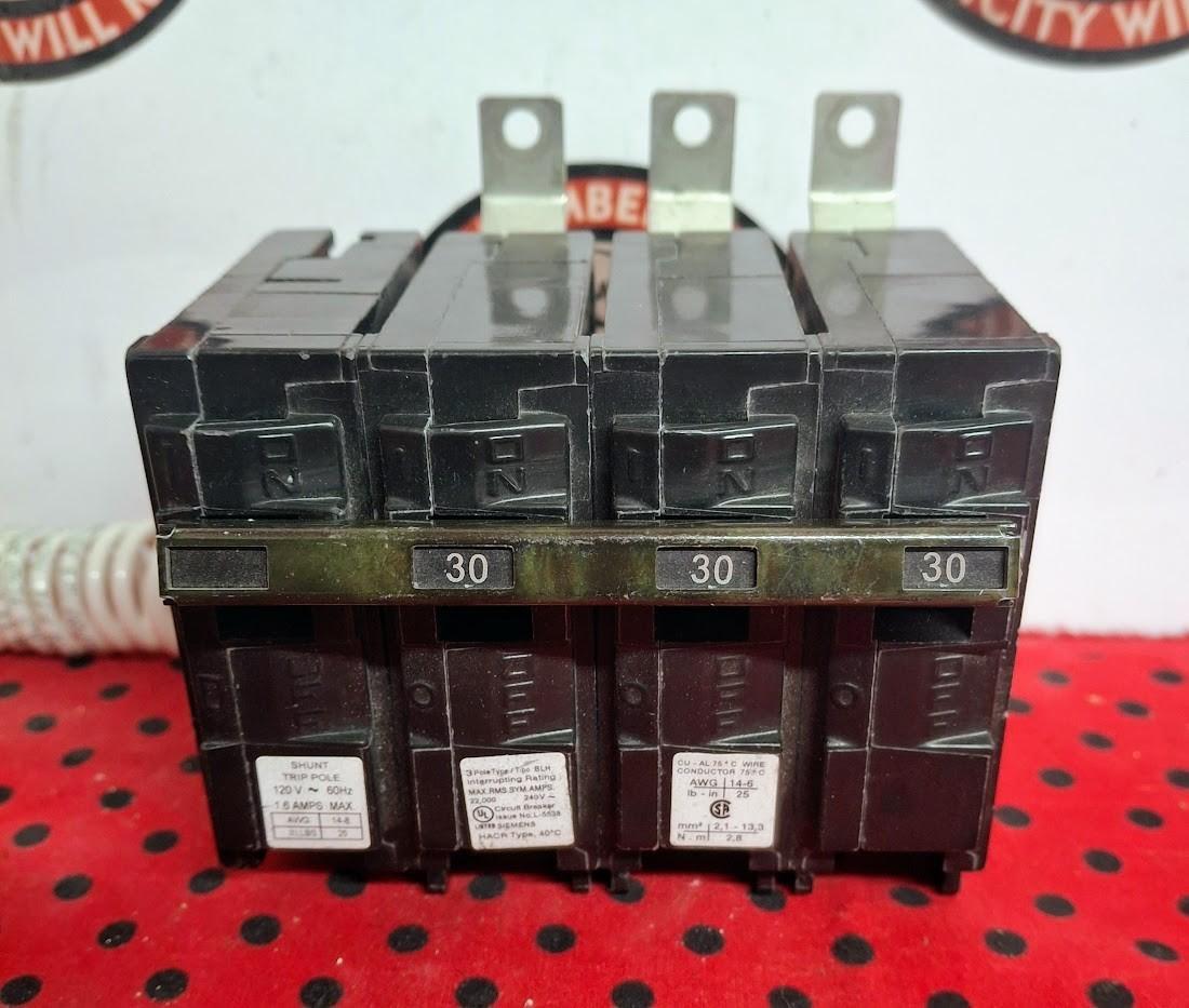 BREAKER 30A 3P 240V 22K BLH 120V SHUNT