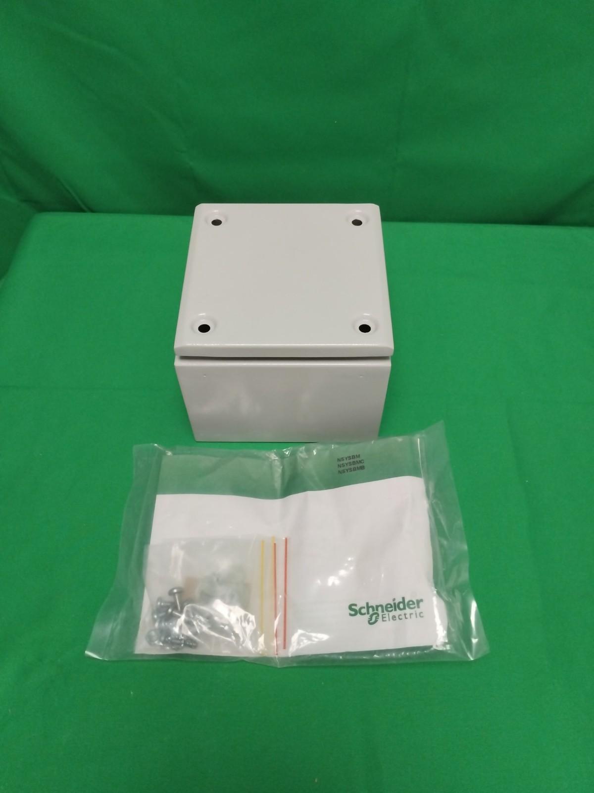 Metal industrial box plain door H150xW150xD120 IP66 IK10 RAL 7035