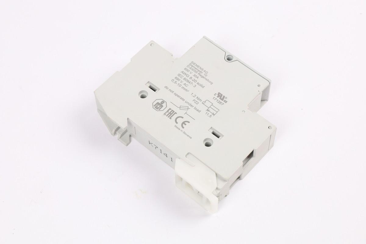 FUSE HOLDER, 1-POLE, 32A, 10X38MM FUSE, LED