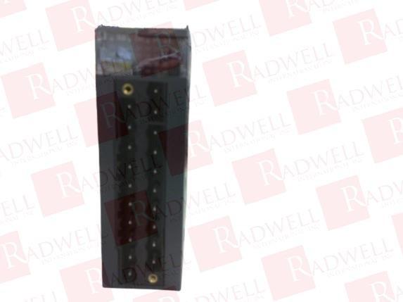 discrete output module, Modicon X80, 16 triac outputs, 100 to 240V AC, for severe environments