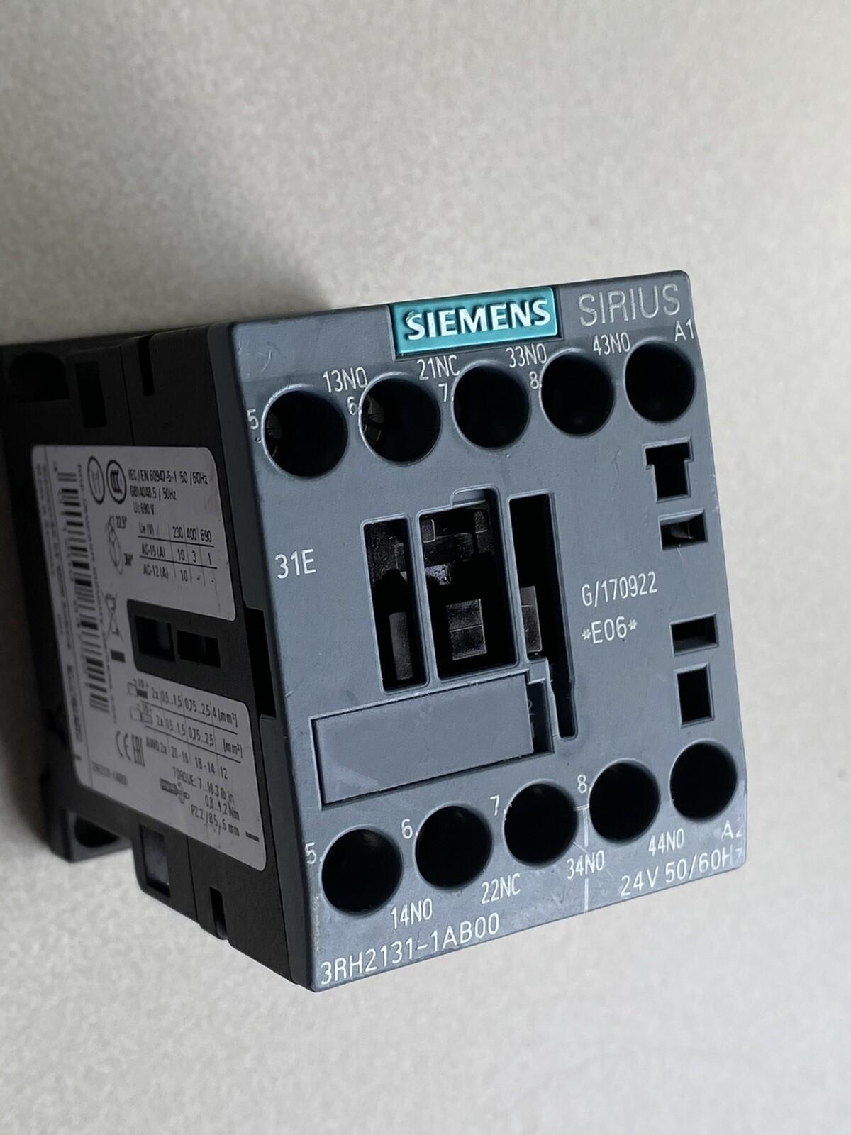 CONTACTOR RELAY 3NO+1NC AC 24V SCREW