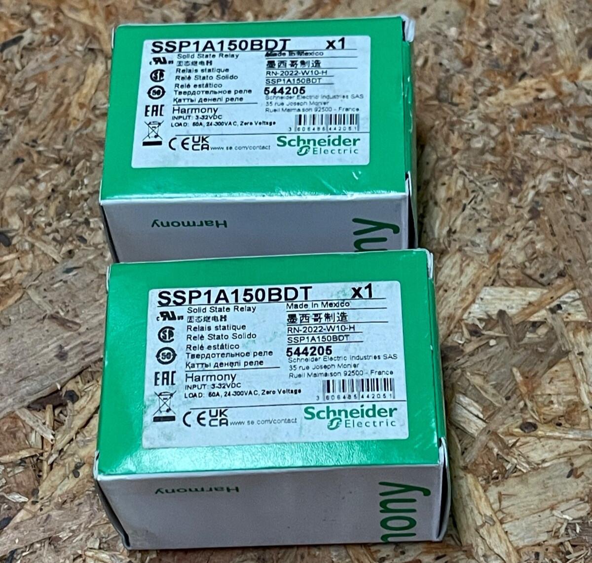 single phase relay, Harmony Solid State Relays, 50A, panel mount, zero voltage switching, thermal pad, input 3 to 32V DC, output 24 to 300V AC