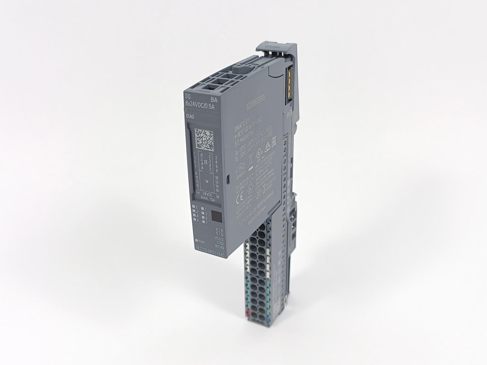 ET 200SP. DQ 8x 24V DC/0.5A Basic. PU 1