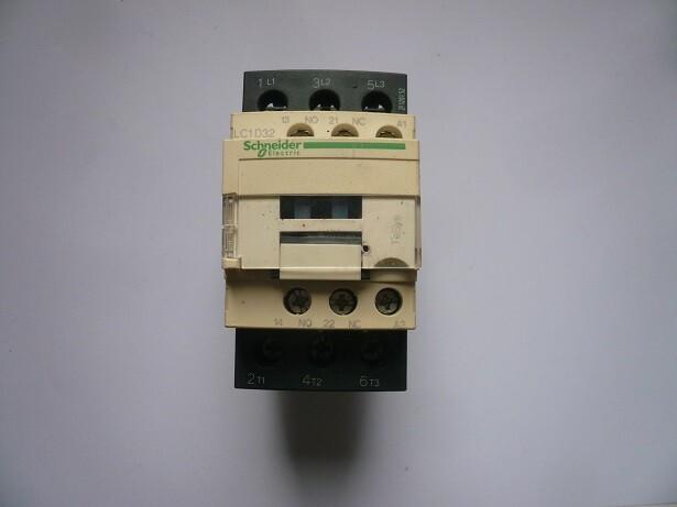 IEC contactor, TeSys Deca, nonreversing, 32A, 20HP at 480VAC, up to 100kA SCCR, 3 phase, 3 NO, 230VAC 50/60Hz coil, open
