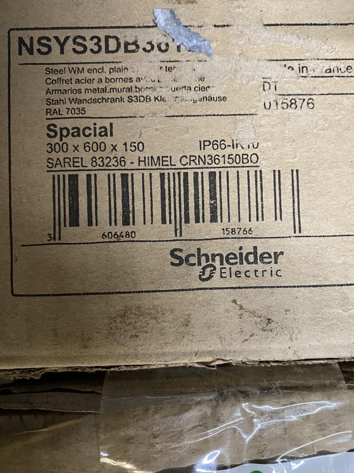 Spacial S3DB H300xW600xD150. IP66, IK10, RAL7035. No