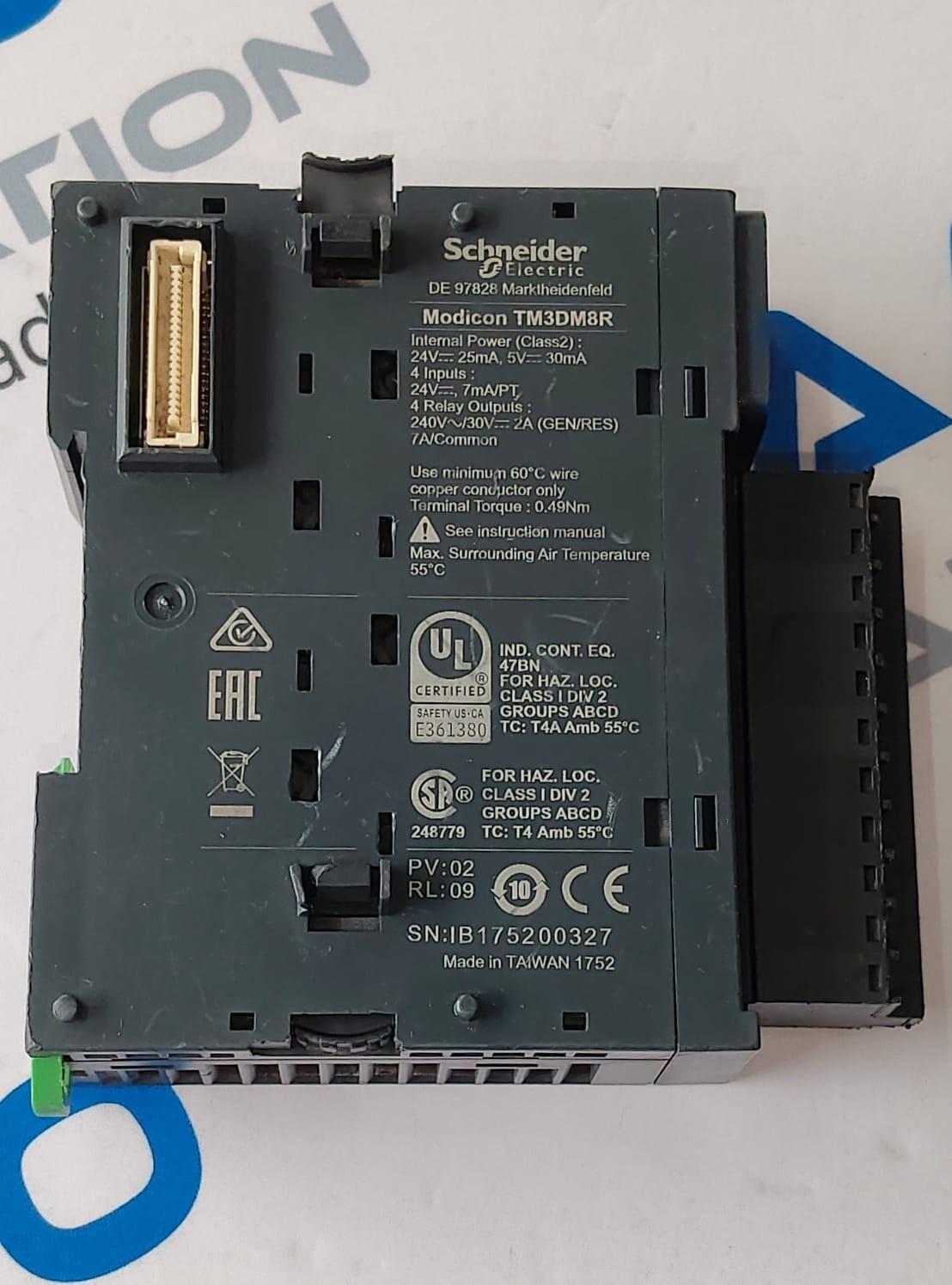 discrete I/O module, Modicon TM3, 8 IO, 4 inputs, 4 relay outputs, screw, 24V DC