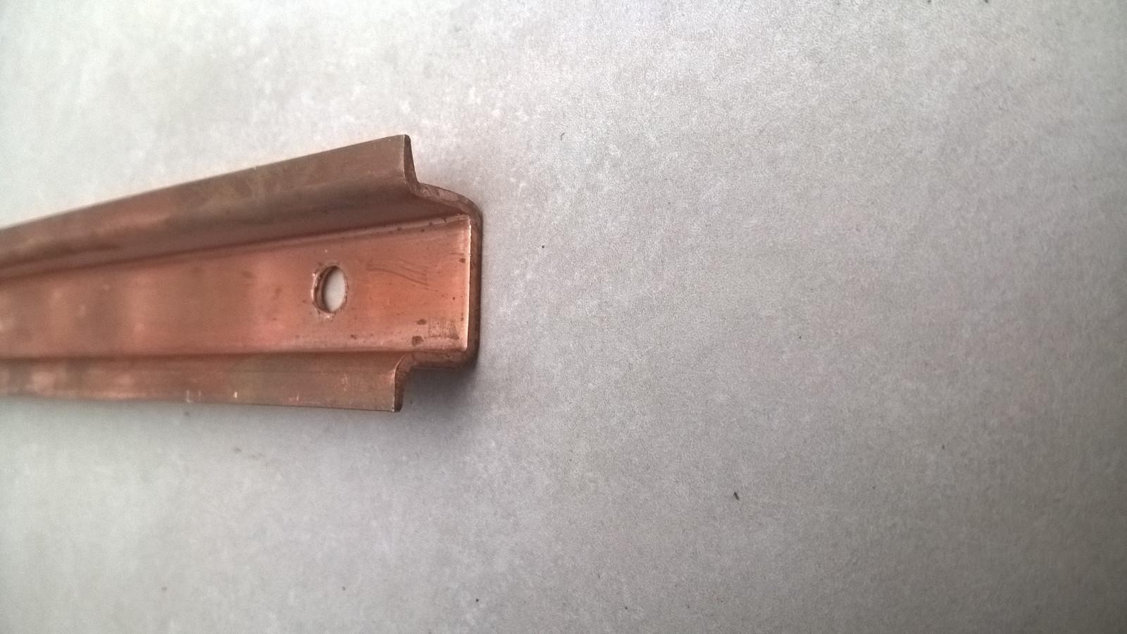 CU STAND. MOUNT. RAIL 35MM, 2M LONG