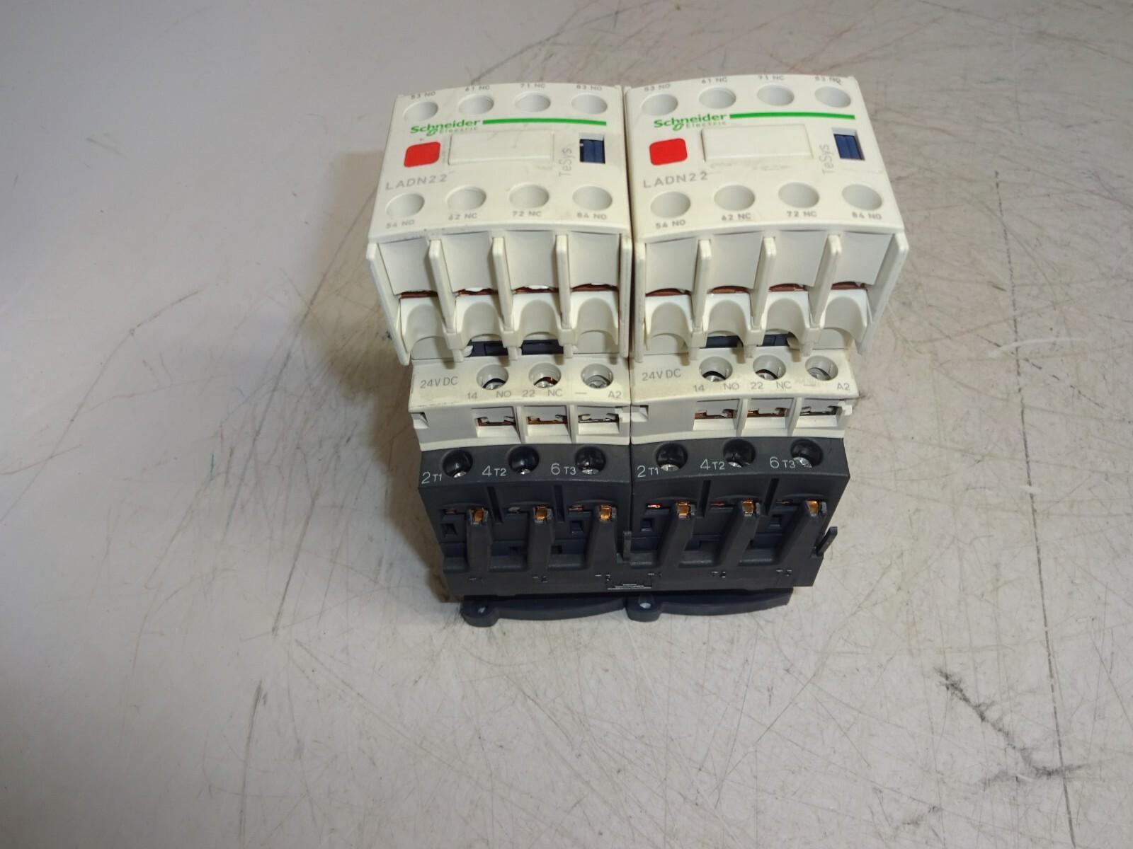 TeSys Deca reversing contactor - 3P(3 NO) - AC-3 - <= 440 V 18 A - 24 V DC coil