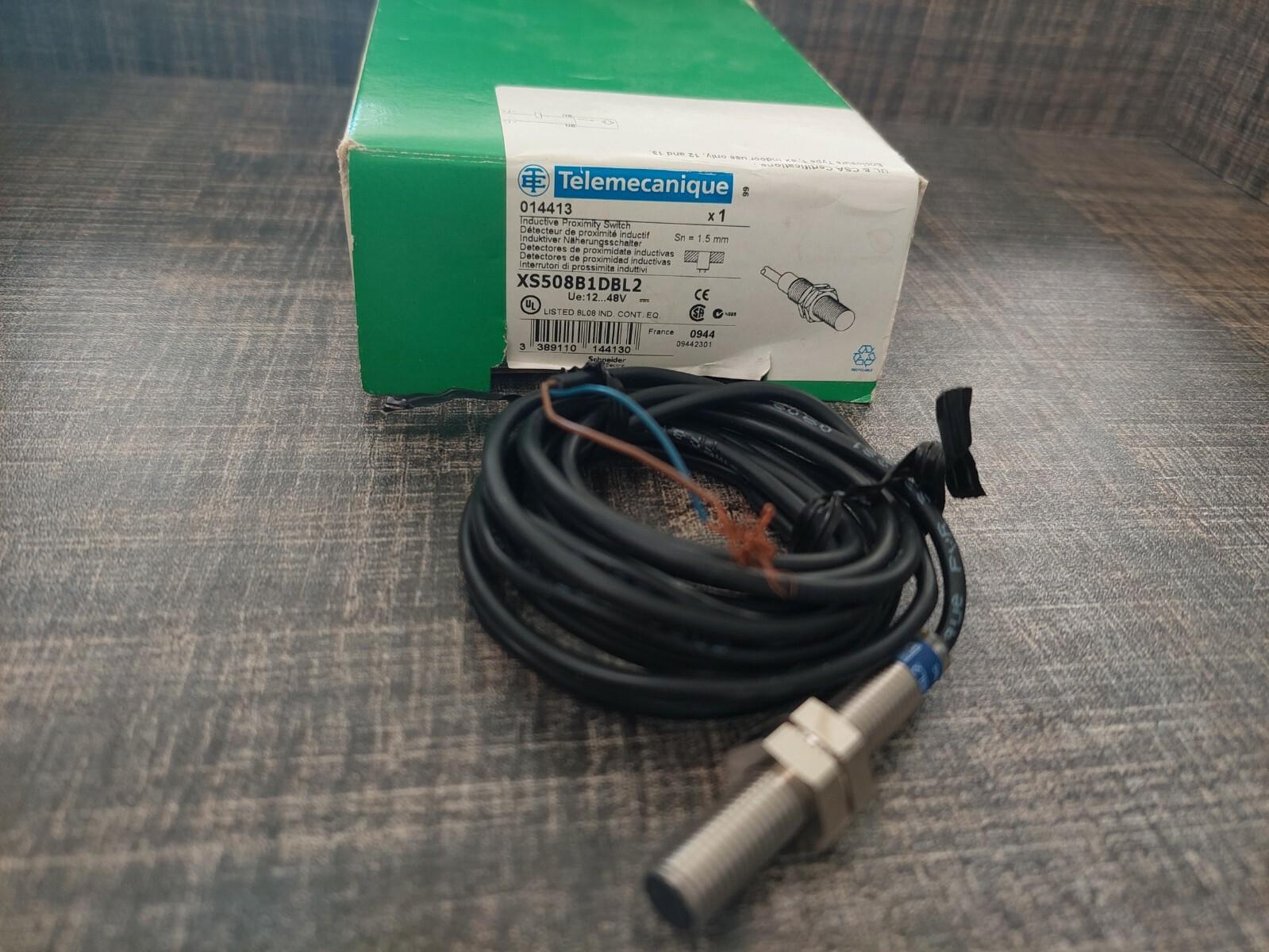 Inductive proximity sensors XS, inductive sensor XS5 M8, L51mm, stainless, Sn1.5 mm, 12...48 VDC, cable 2 m