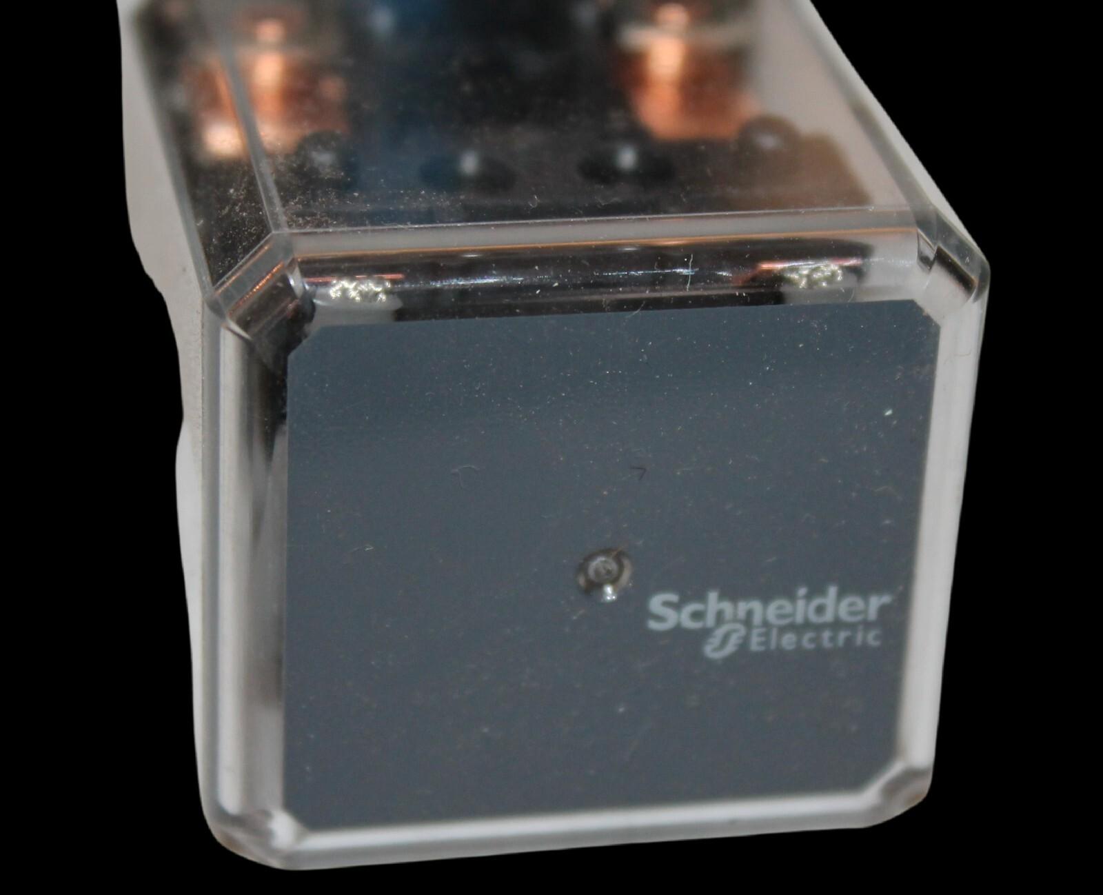 Power relay, SE Relays, DPDT, 25A, 120 VAC, plug-in socket cover