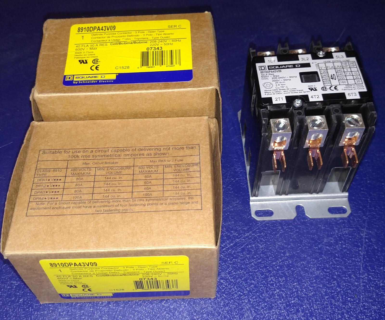 Contactor, Definite Purpose, 40A, 3 pole, 25HP at 575VAC, 3 phase, 208/240VAC 60Hz 220VAC 50Hz coil, open