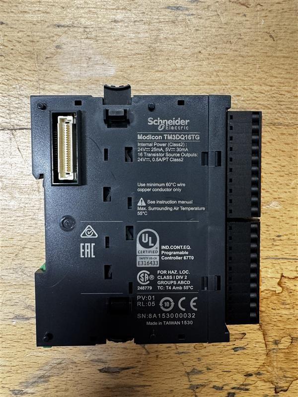 discrete output module, Modicon TM3, 16 outputs transistor PNP, spring